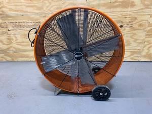 lot 55 image: COMMERCIAL ELECTRIC 30 in. Heavy Duty 2-Speed Direct Drive Drum Fan