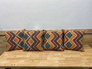 lot 77 image: GREENDALE HOME FASHIONS Lot of 4-  Surreal Square Outdoor Throw Pillows