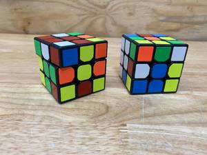 lot 89 image: CREATIVE LINE Lot of 2-  SpeedRipper 3x3 Speed Cubes