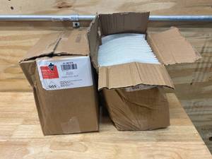 lot 94 image: TOUGH GUY Lot of 2 Cases of-  6 in x 9 in Nylon Scouring Pad, White, 20 per case.