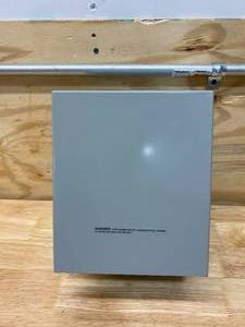 lot 108 image: RELIANCE CONTROLS CSR301 EasyTran Transfer Switch