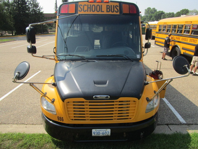 lot 986 image: THOMAS 47-PASSENGER SCHOOL BUS