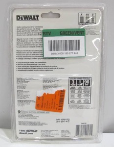 lot 551 image: DeWalt 1-12 in. Stud Finder DW0150