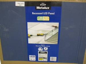 lot 523 image: Metalux 2 ft. x 4 ft. White Integrated LED Flat Panel Troffer Light Fixture at 4700 Lumens, 4000K Cool White