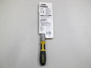 lot 615 image: DeWalt 12 in. Tooth Saw with Composite Handle