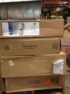 lot 12 image: Lot of Kitchen Sinks (various conditions and sizes) review all pictures