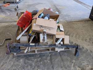 lot 911 image: PALLET LOT - Tools, Hitch, Welding Helmets, Shovels and More - NO SHIPPING