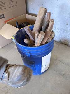lot 957 image: Bucket Lot of Jack Hammer Bits, Most are about 1-18 Diameter, some smaller - NO SHIPPING