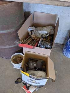 lot 959 image: Large Lot of Misc. - Router, Spray Paint, Wagner Painter, Drill Bits and More - NO SHIPPING