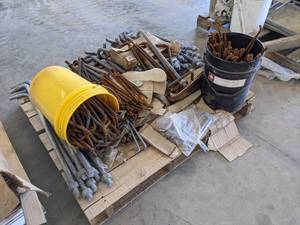 lot 968 image: PALLET LOT - Assorted Bent Anchors - NO SHIPPING