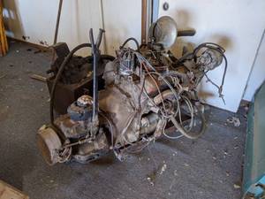 lot 864 image: GM V8 Engine w Transmission- Motor seems stuck - Stored Inside - Includes PTO Tank - NO SHIPPING