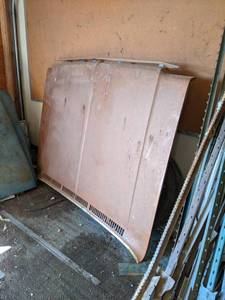 lot 860 image: Chevrolet Square Body Truck Hood - NO SHIPPING