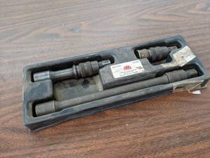 lot 713 image: MAC Tools 3-Piece Locking Impact Extensions - 3, 5 and 10 Part No. SVP3EKL - SHIPPING AVAILABLE