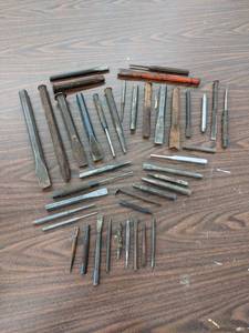 lot 726 image: Lot of (50) Punches and Chisels - SHIPPING AVAILABLE