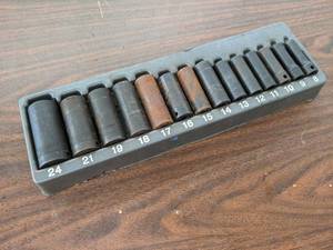 lot 746 image: SNAP-ON deep Well Impact Socket Set - 38 Drive - 6 Point - 24mm to 8mm (14 Sockets) - SHIPPING AVAILABLE