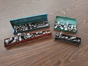 lot 749 image: Lot of 14 and 38 Drive Swivel Sockets - Most are Craftsman - SHIPPING AVAILABLE