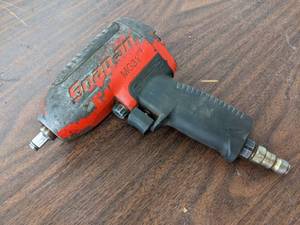 lot 767 image: SNAP-ON 38 Drive Pneumatic Impact Gun - Model MG31 - Untested - SHIPPING AVAILABLE