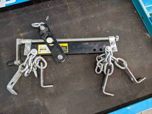 lot 796 image: Larin 34 Ton Engine Hoist Leveler - SHIPPING AVAILABLE