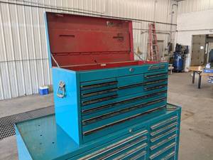 lot 700 image: MAC Tool Box  Chest - 10 Drawer - Model MB9100 - NO SHIPPING