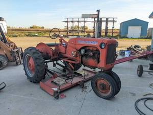 lot 698 image: 1947 Allis Chalmers C Tractor w 72 Belly Mower - Serial# C40894 - NO SHIPPING