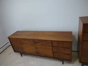 lot 151 image: Double Bed with Matching Dresser, C...