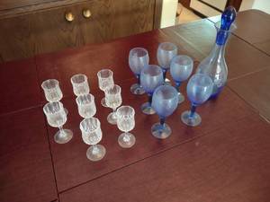 lot 163 image: Assorted Glassware...