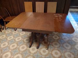lot 170 image: Duncan Phyfe Type Table, 58x40 Plus...