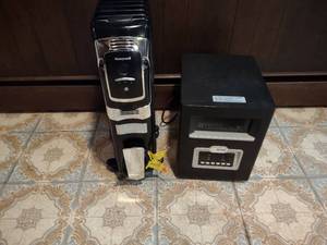 lot 172 image: Infrared heater & Oil Heater...