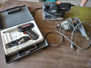 lot 81 image: Screw Shooter, Sander, & Soldering ...