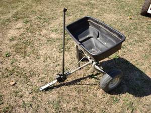 lot 12 image: AgriFab Broadcast Spreader...