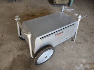 lot 31 image: Ridgid Cart...