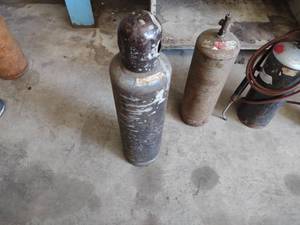 lot 116 image: Airco Acetylene Bottle...