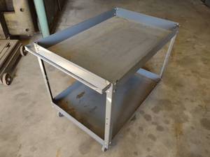 lot 121 image: Cart, 24x36...