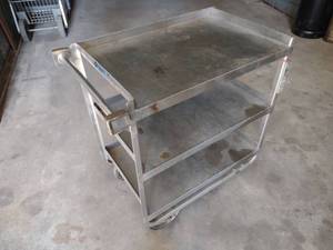 lot 123 image: Lakeside Stainless Steel Service Ca...