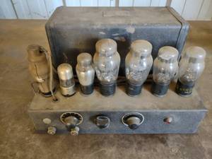 lot 135 image: Vintage Seaburg SB8 Radio...