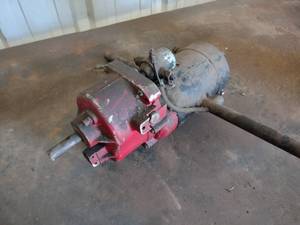 lot 136 image: Ice Auger Motor...