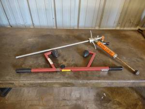 lot 138 image: Keg Carrier & Keg Tap...