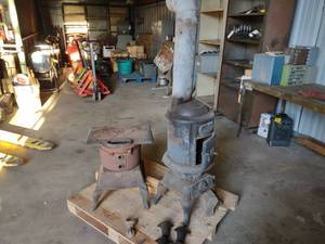 lot 193 image: (2) Pot Belly Stoves...