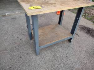 lot 205 image: Machine Stand, 25x36...