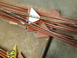lot 137 image: Lot of (20) Steel Rod Fence Posts  Markers - 48 Long
