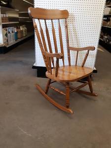 lot 157 image: Vintage Wood Rocking Chair