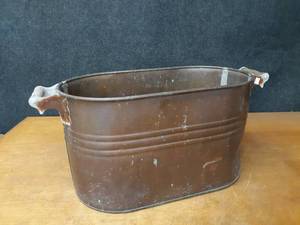 lot 201 image: Copper Boiler Pot - 23-12 x 12-12 x 13-12 Tall