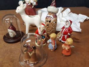 lot 218 image: Nativity Set and Christmas Figurines