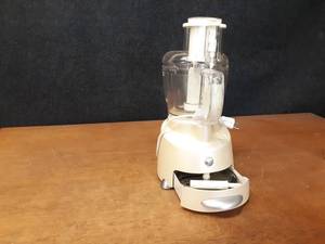 lot 278 image: Food Network Food Processor - Has small crack on top cover, otherwise works well