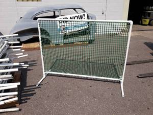lot 109A image: Large Lot of Freestanding PVC Fencing Barriers Includes (17) 5 x 4 and (5) 10 x 48