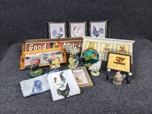 lot 236 image: Lot of Chicken Dcor, Linens, and Figurines