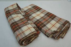 lot 78 image: Sheets