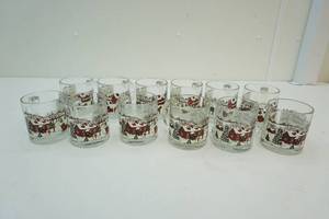 lot 95 image: Christmas cups