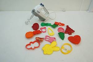 lot 100 image: Hand mixer and cookie cutters