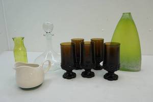 lot 101 image: Glassware